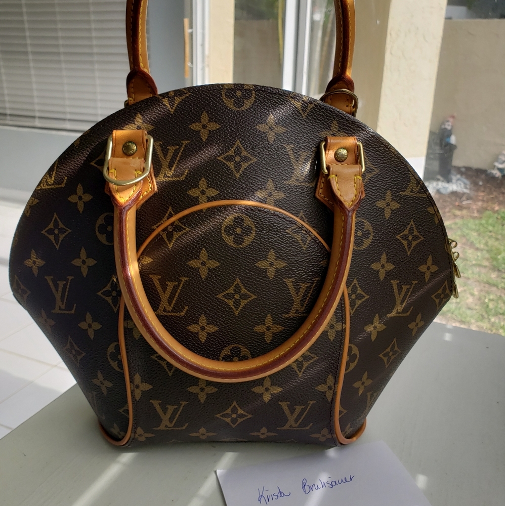 Louis Vuitton Ellipse PM